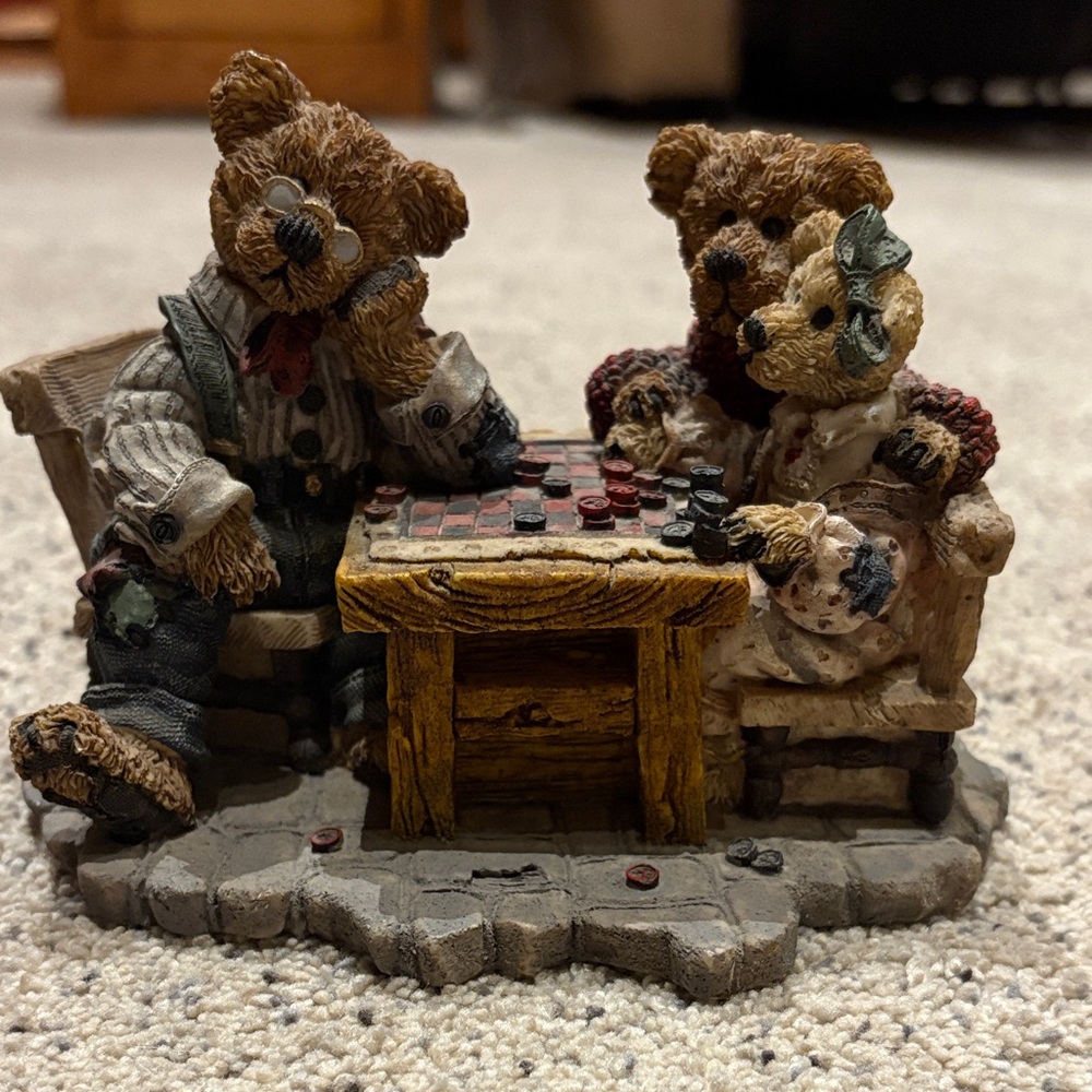 Boyds bears Grenville with Matthew and Bailey… Sunday afternoon